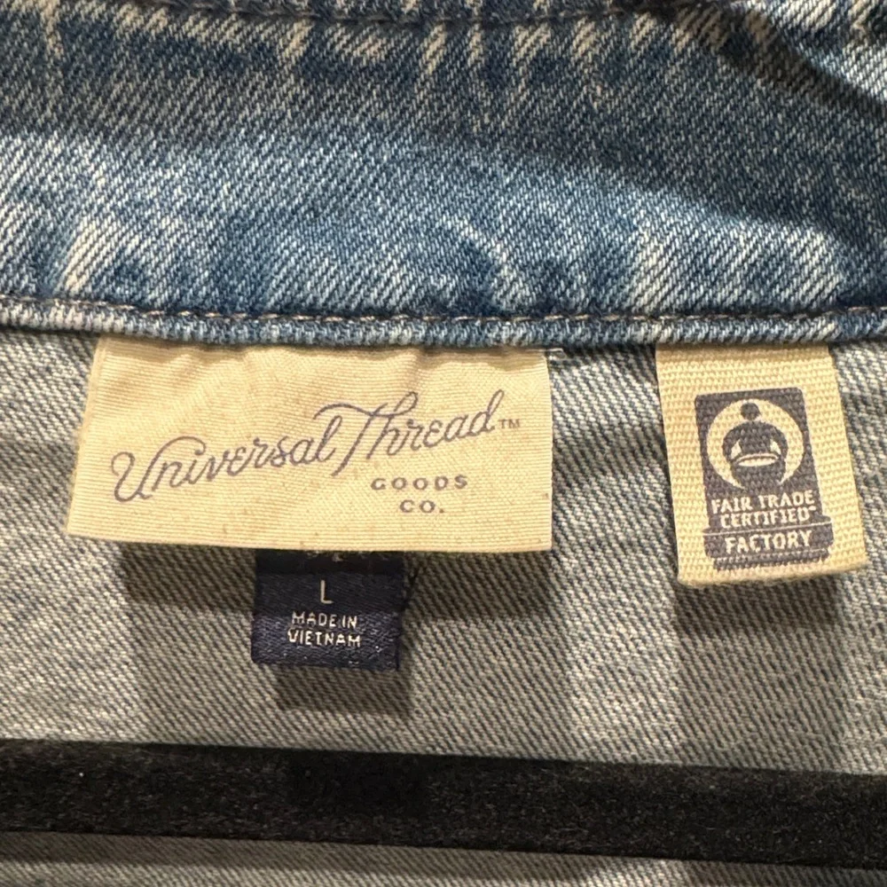 Universal thread Denim Sleeveless Vest - Picture 2 of 5